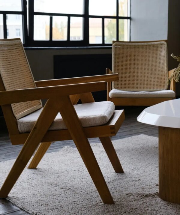 Chair Amaro